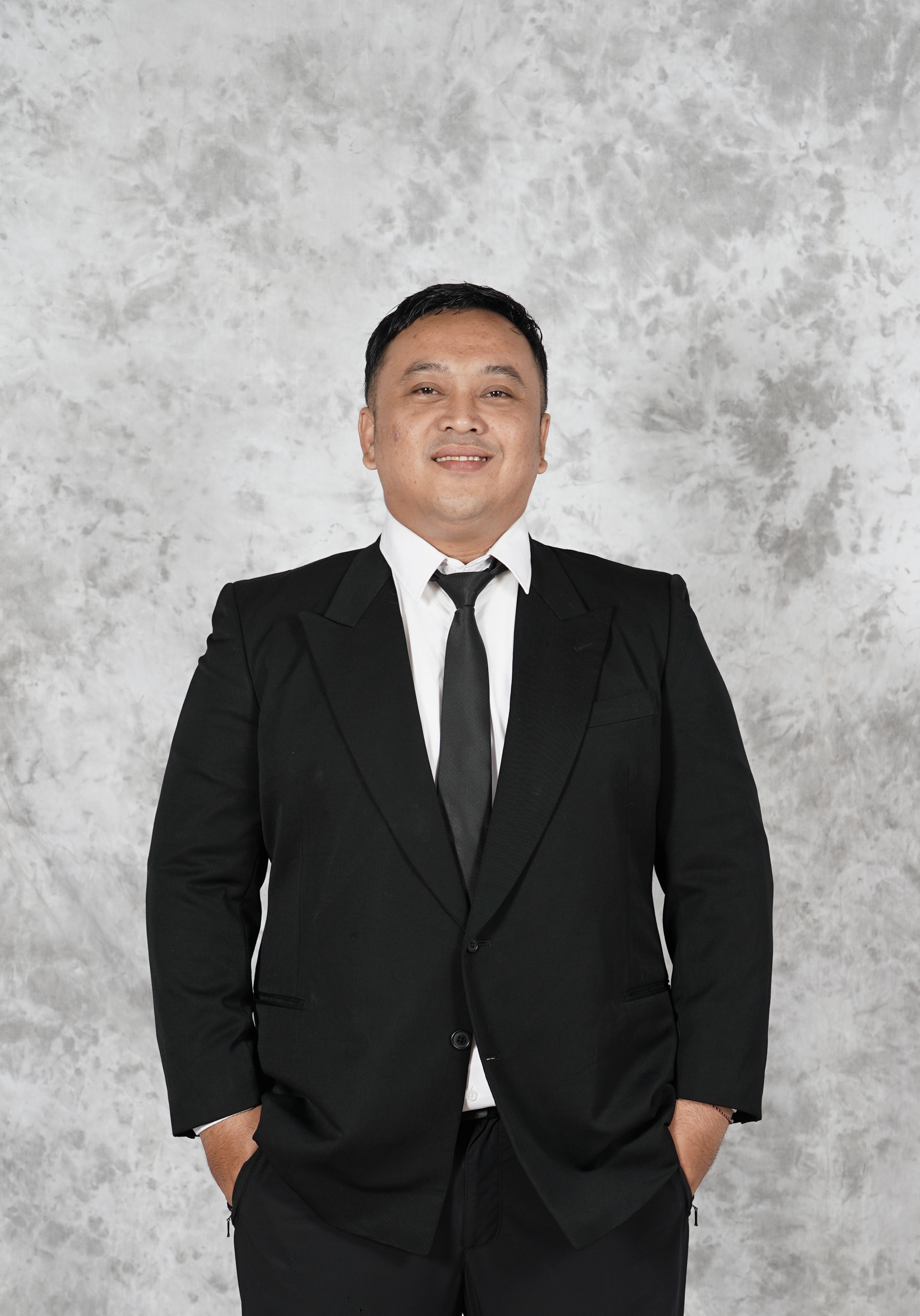 Arif Noviandi - Bendahara 2